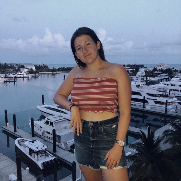 Meet your Posher, Audrey - Picture 1 of 1